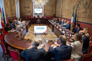 Il presidente del Senato spagnolo riceve una delegazione della Camera di Commercio e Industria Italiana per la Spagna