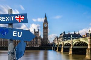 L’impatto della Brexit è paragonabile al Covid, afferma l’OBR, prevedendo una ripresa dei redditi tra cinque anni