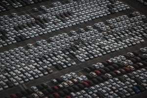 La produzione di veicoli in Brasile diminuisce del 15% a dicembre, ma le vendite crescono