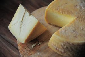 Produzione e importazione di formaggi e prodotti lattiero-caseari in Canada