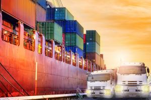 La Cina introduce nuove misure per un più efficace scambio commerciale nei porti