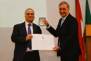 Fatih Ayçin, Segretario Generale della CCIE di Istanbul, insignito per la seconda volta dell'Ordine al Merito Italiano