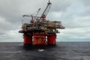 La produzione di petrolio e gas naturale in Brasile a giugno stabilisce un record