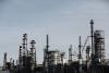 Il Regno Unito stabilisce un prezzo minimo per le tasse sugli extra-profitti di petrolio e gas